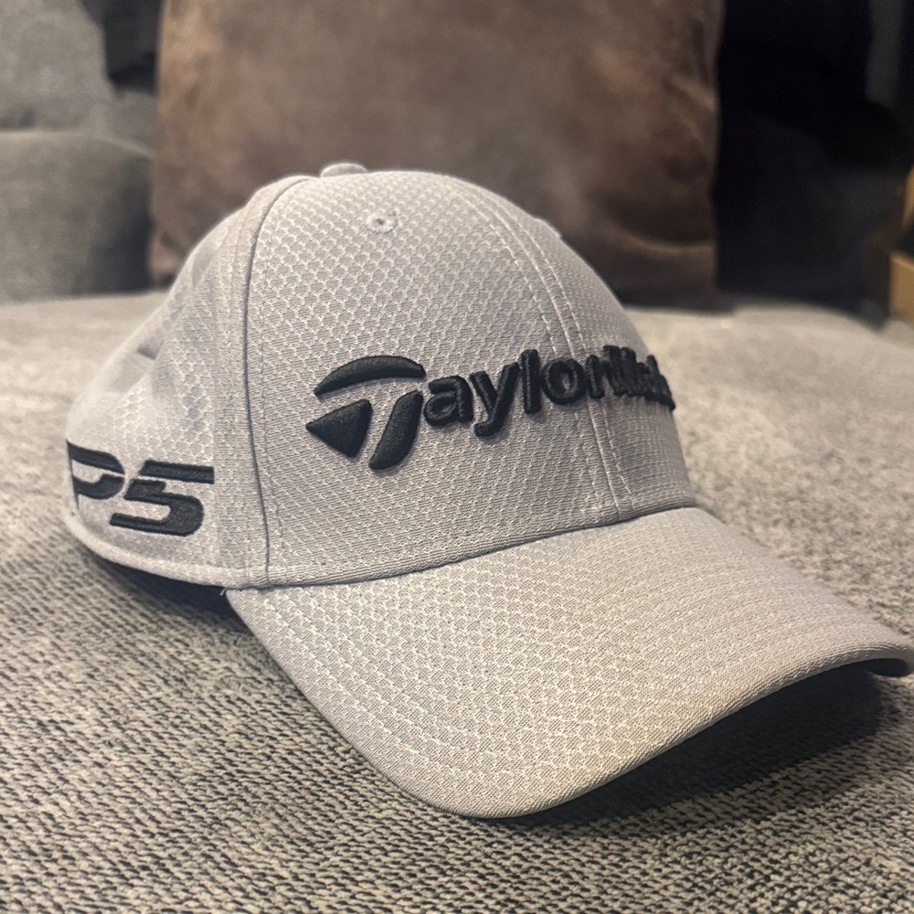 TaylorMade Light Gray Golf Cap - image 1